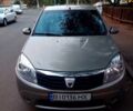 Сірий Дачія Sandero, об'ємом двигуна 1.6 л та пробігом 260 тис. км за 3600 $, фото 1 на Automoto.ua