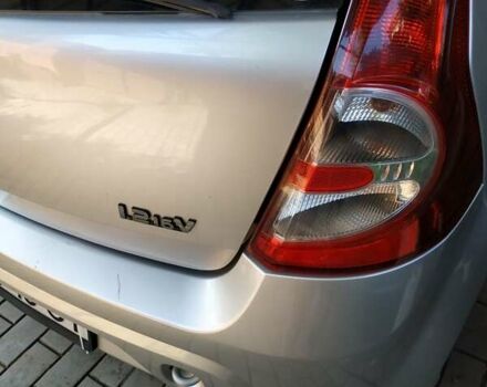 Сірий Дачія Sandero, об'ємом двигуна 1.15 л та пробігом 173 тис. км за 3700 $, фото 25 на Automoto.ua