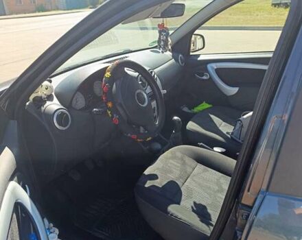 Серый Дачия Сандеро, объемом двигателя 1.6 л и пробегом 133 тыс. км за 5700 $, фото 18 на Automoto.ua