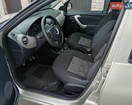 Серый Дачия Сандеро, объемом двигателя 1.15 л и пробегом 183 тыс. км за 5100 $, фото 16 на Automoto.ua