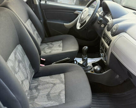 Серый Дачия Сандеро, объемом двигателя 1.4 л и пробегом 204 тыс. км за 4999 $, фото 83 на Automoto.ua