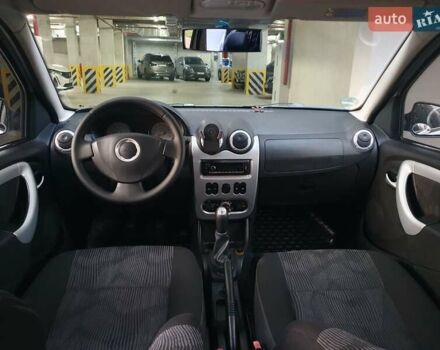 Серый Дачия Сандеро, объемом двигателя 1.4 л и пробегом 232 тыс. км за 4800 $, фото 21 на Automoto.ua