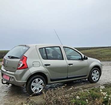 Сірий Дачія Sandero, об'ємом двигуна 1.39 л та пробігом 205 тис. км за 4300 $, фото 6 на Automoto.ua