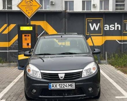 Серый Дачия Сандеро, объемом двигателя 1.6 л и пробегом 140 тыс. км за 4800 $, фото 7 на Automoto.ua