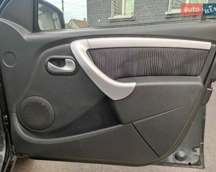 Серый Дачия Сандеро, объемом двигателя 1.6 л и пробегом 161 тыс. км за 5800 $, фото 18 на Automoto.ua