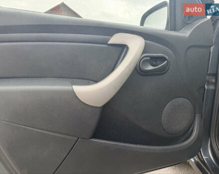 Серый Дачия Сандеро, объемом двигателя 1.2 л и пробегом 148 тыс. км за 4850 $, фото 8 на Automoto.ua