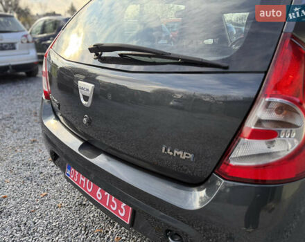 Серый Дачия Сандеро, объемом двигателя 1.4 л и пробегом 204 тыс. км за 4999 $, фото 56 на Automoto.ua