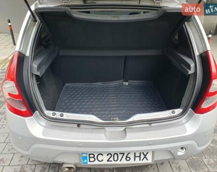 Серый Дачия Сандеро, объемом двигателя 1.4 л и пробегом 232 тыс. км за 4800 $, фото 18 на Automoto.ua