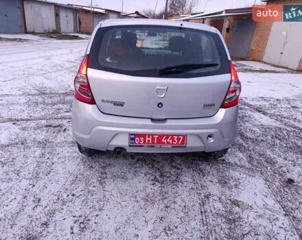 Серый Дачия Сандеро, объемом двигателя 1.4 л и пробегом 92 тыс. км за 4750 $, фото 5 на Automoto.ua