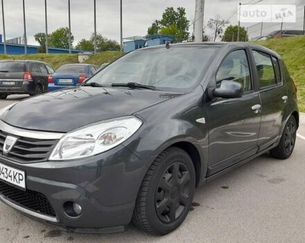 Сірий Дачія Sandero, об'ємом двигуна 1.4 л та пробігом 145 тис. км за 4499 $, фото 11 на Automoto.ua