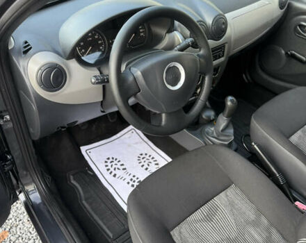 Серый Дачия Сандеро, объемом двигателя 1.4 л и пробегом 204 тыс. км за 4999 $, фото 108 на Automoto.ua