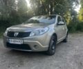 Сірий Дачія Sandero, об'ємом двигуна 1.6 л та пробігом 273 тис. км за 5000 $, фото 1 на Automoto.ua