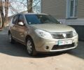 Серый Дачия Сандеро, объемом двигателя 1.4 л и пробегом 180 тыс. км за 3950 $, фото 1 на Automoto.ua