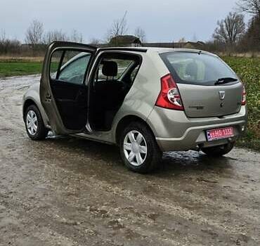 Сірий Дачія Sandero, об'ємом двигуна 1.39 л та пробігом 205 тис. км за 4300 $, фото 7 на Automoto.ua