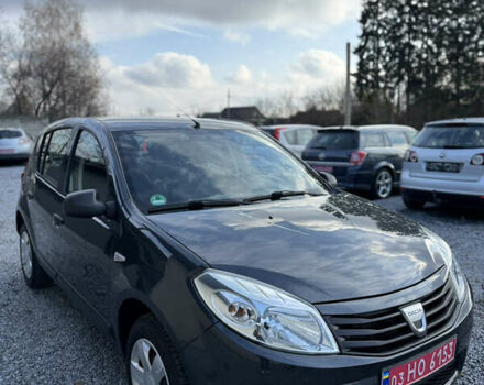 Серый Дачия Сандеро, объемом двигателя 1.4 л и пробегом 204 тыс. км за 4999 $, фото 1 на Automoto.ua