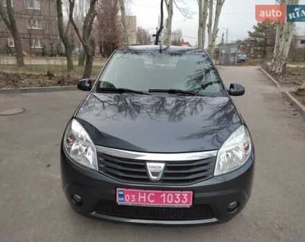 Серый Дачия Сандеро, объемом двигателя 1.6 л и пробегом 161 тыс. км за 5800 $, фото 1 на Automoto.ua