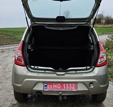 Сірий Дачія Sandero, об'ємом двигуна 1.39 л та пробігом 205 тис. км за 4300 $, фото 9 на Automoto.ua