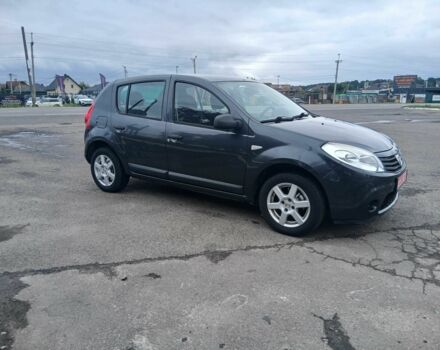 Серый Дачия Сандеро, объемом двигателя 1.4 л и пробегом 140 тыс. км за 4500 $, фото 1 на Automoto.ua