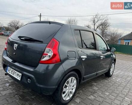 Сірий Дачія Sandero, об'ємом двигуна 1.4 л та пробігом 193 тис. км за 4200 $, фото 14 на Automoto.ua