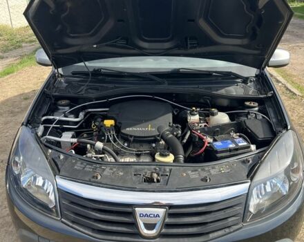 Сірий Дачія Sandero, об'ємом двигуна 1.6 л та пробігом 131 тис. км за 6400 $, фото 12 на Automoto.ua