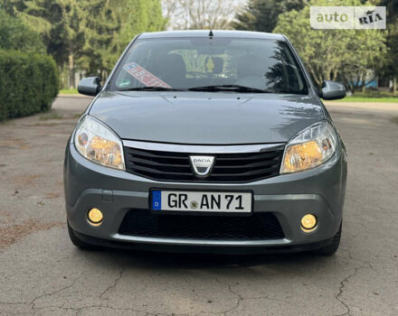 Сірий Дачія Sandero, об'ємом двигуна 1.6 л та пробігом 112 тис. км за 5650 $, фото 3 на Automoto.ua