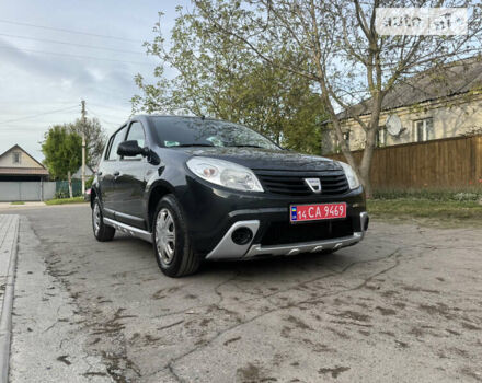 Сірий Дачія Sandero, об'ємом двигуна 1.4 л та пробігом 235 тис. км за 5590 $, фото 5 на Automoto.ua