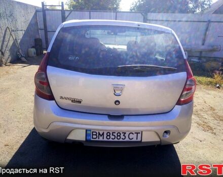 Серый Дачия Сандеро, объемом двигателя 1.1 л и пробегом 270 тыс. км за 3700 $, фото 2 на Automoto.ua