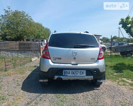 Сірий Дачія Sandero, об'ємом двигуна 1.46 л та пробігом 182 тис. км за 6500 $, фото 2 на Automoto.ua