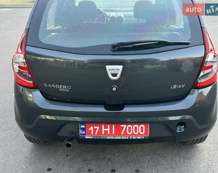 Серый Дачия Сандеро, объемом двигателя 0 л и пробегом 180 тыс. км за 4999 $, фото 24 на Automoto.ua