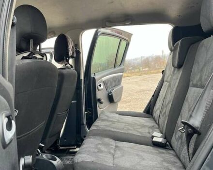 Сірий Дачія Sandero, об'ємом двигуна 1.4 л та пробігом 193 тис. км за 4200 $, фото 4 на Automoto.ua