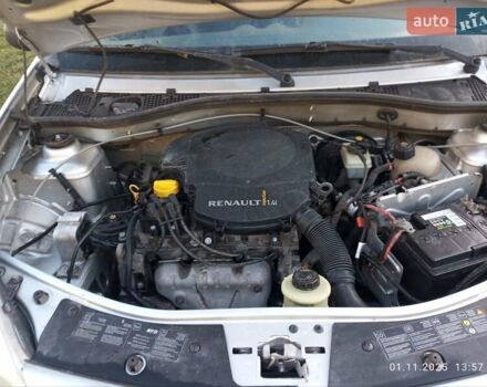 Сірий Дачія Sandero, об'ємом двигуна 1.39 л та пробігом 200 тис. км за 3300 $, фото 1 на Automoto.ua