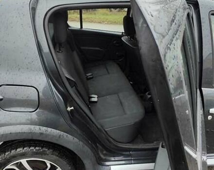 Сірий Дачія Sandero, об'ємом двигуна 1.6 л та пробігом 300 тис. км за 5500 $, фото 16 на Automoto.ua