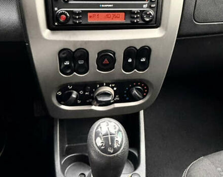 Серый Дачия Сандеро, объемом двигателя 1.46 л и пробегом 141 тыс. км за 5800 $, фото 29 на Automoto.ua