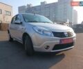 Серый Дачия Сандеро, объемом двигателя 1.4 л и пробегом 180 тыс. км за 5400 $, фото 1 на Automoto.ua