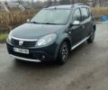 Сірий Дачія Sandero, об'ємом двигуна 1.6 л та пробігом 300 тис. км за 5500 $, фото 1 на Automoto.ua