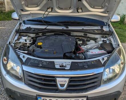 Серый Дачия Сандеро, объемом двигателя 1.46 л и пробегом 268 тыс. км за 5899 $, фото 2 на Automoto.ua