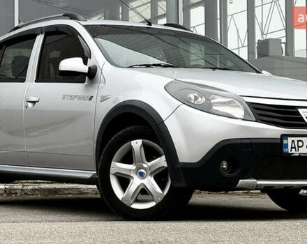 Серый Дачия Сандеро, объемом двигателя 1.46 л и пробегом 141 тыс. км за 5800 $, фото 6 на Automoto.ua