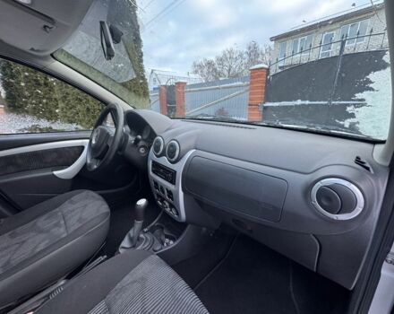 Сірий Дачія Sandero, об'ємом двигуна 1.4 л та пробігом 185 тис. км за 4999 $, фото 17 на Automoto.ua