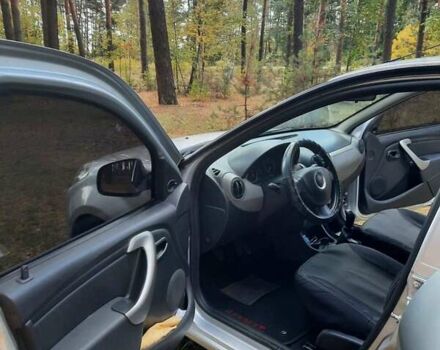 Серый Дачия Сандеро, объемом двигателя 1.2 л и пробегом 98 тыс. км за 5600 $, фото 11 на Automoto.ua