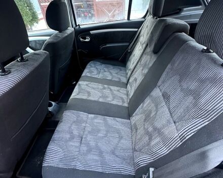 Сірий Дачія Sandero, об'ємом двигуна 1.4 л та пробігом 185 тис. км за 4999 $, фото 8 на Automoto.ua