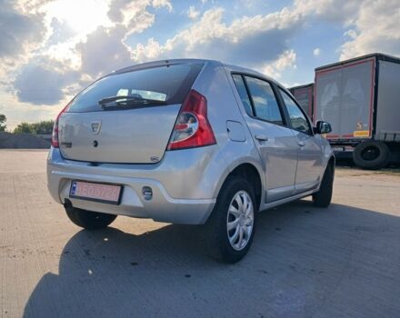 Серый Дачия Сандеро, объемом двигателя 1.4 л и пробегом 185 тыс. км за 5100 $, фото 2 на Automoto.ua