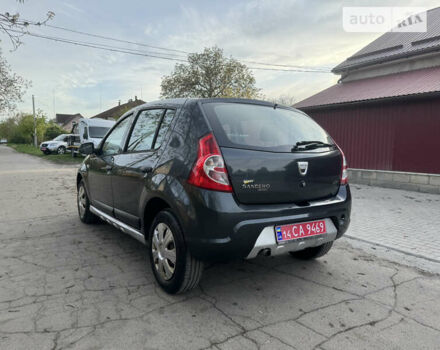 Сірий Дачія Sandero, об'ємом двигуна 1.4 л та пробігом 235 тис. км за 5590 $, фото 24 на Automoto.ua