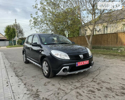 Сірий Дачія Sandero, об'ємом двигуна 1.4 л та пробігом 235 тис. км за 5590 $, фото 6 на Automoto.ua