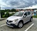 Серый Дачия Сандеро, объемом двигателя 1.6 л и пробегом 280 тыс. км за 4100 $, фото 1 на Automoto.ua