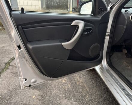 Серый Дачия Сандеро, объемом двигателя 1.6 л и пробегом 199 тыс. км за 6999 $, фото 5 на Automoto.ua