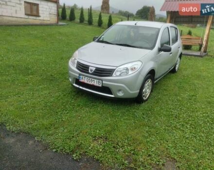 Серый Дачия Сандеро, объемом двигателя 1.15 л и пробегом 177 тыс. км за 4200 $, фото 2 на Automoto.ua