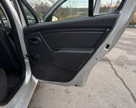 Серый Дачия Сандеро, объемом двигателя 1.6 л и пробегом 199 тыс. км за 6999 $, фото 9 на Automoto.ua