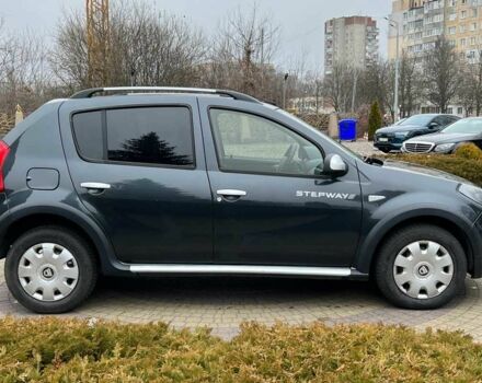 Серый Дачия Сандеро, объемом двигателя 1.6 л и пробегом 177 тыс. км за 7700 $, фото 7 на Automoto.ua