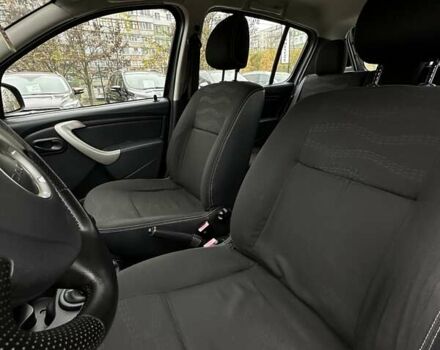 Серый Дачия Сандеро, объемом двигателя 1.6 л и пробегом 192 тыс. км за 6500 $, фото 17 на Automoto.ua