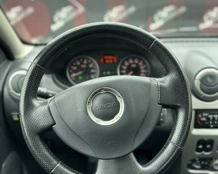 Серый Дачия Сандеро, объемом двигателя 1.6 л и пробегом 192 тыс. км за 6500 $, фото 15 на Automoto.ua